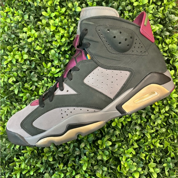 Air Jordan 6 “Bordeaux”